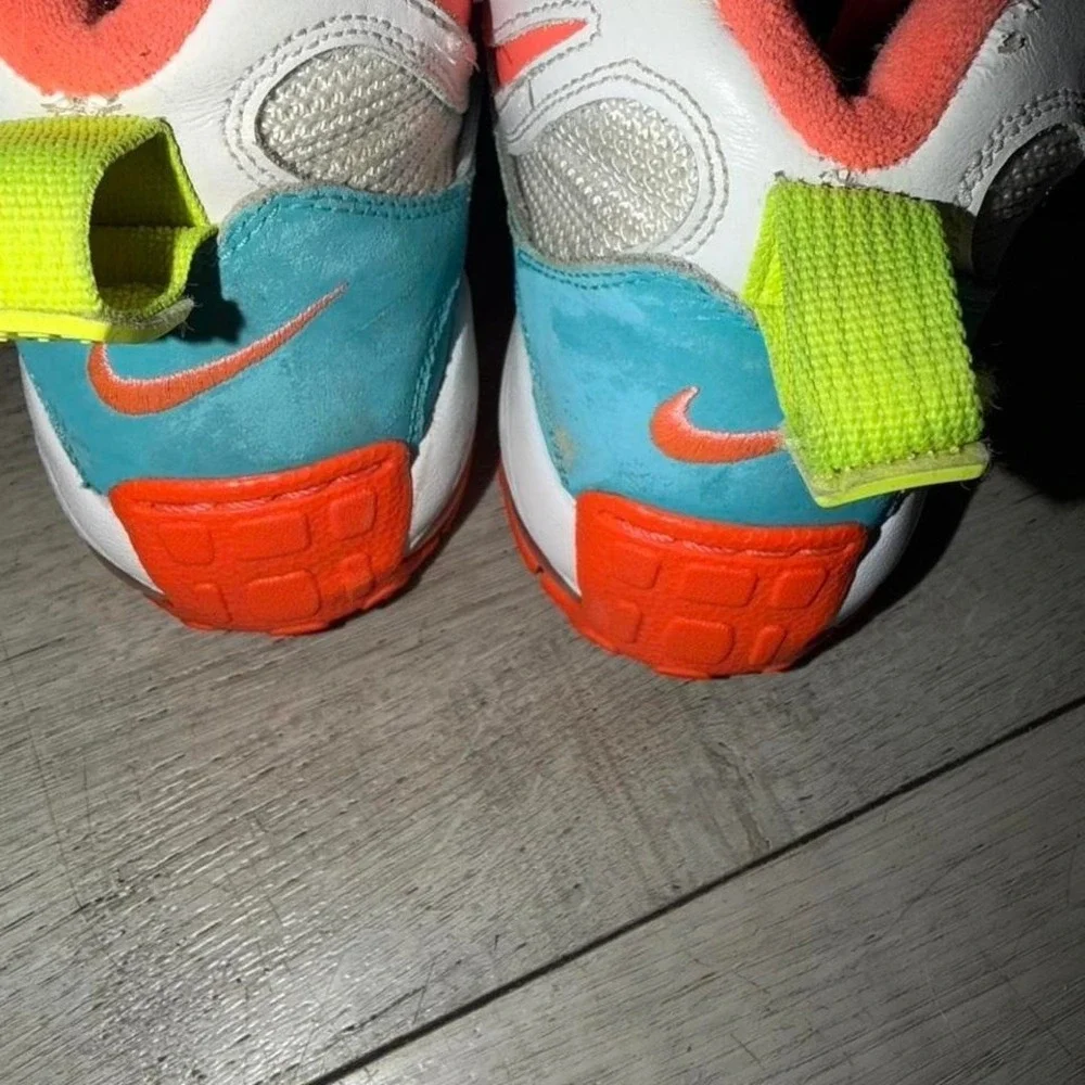Nike Air‎ Max Speed Turf Miami Dolphins 525225-102 Men's Size 10.5